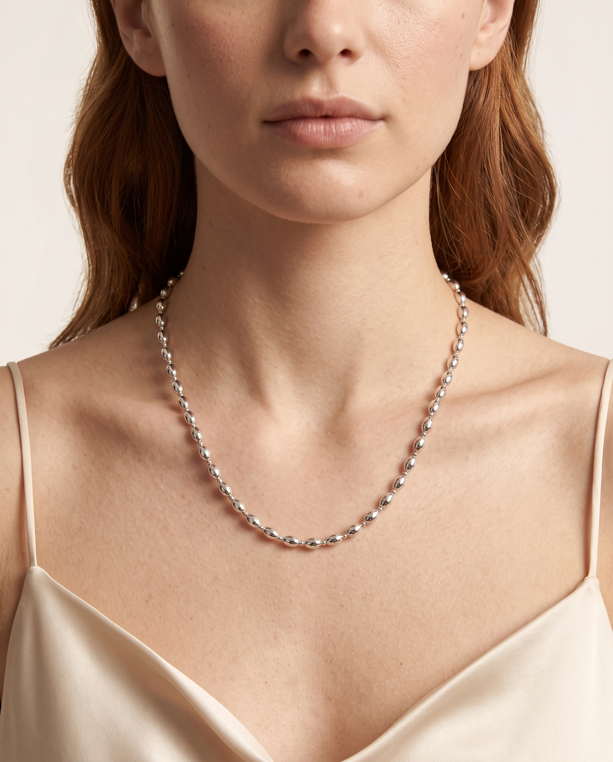 Silver oval bead necklace