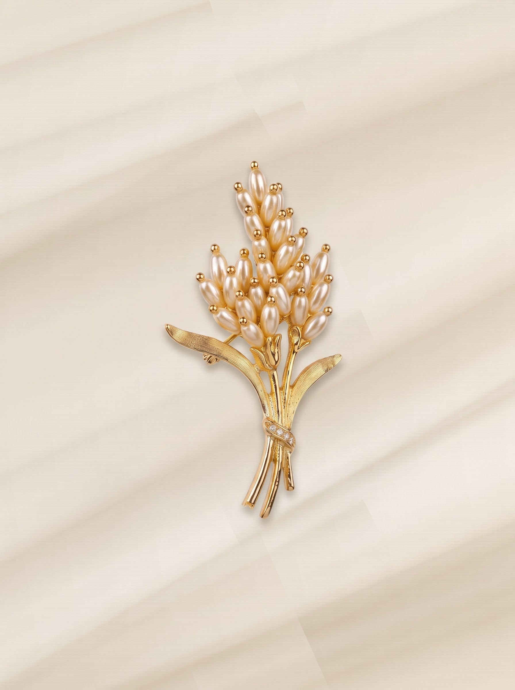 BROOCH