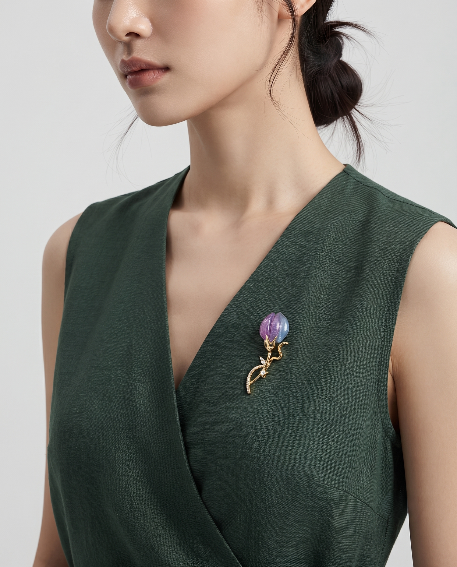 TWILIGHT TULIP BUD BROOCH