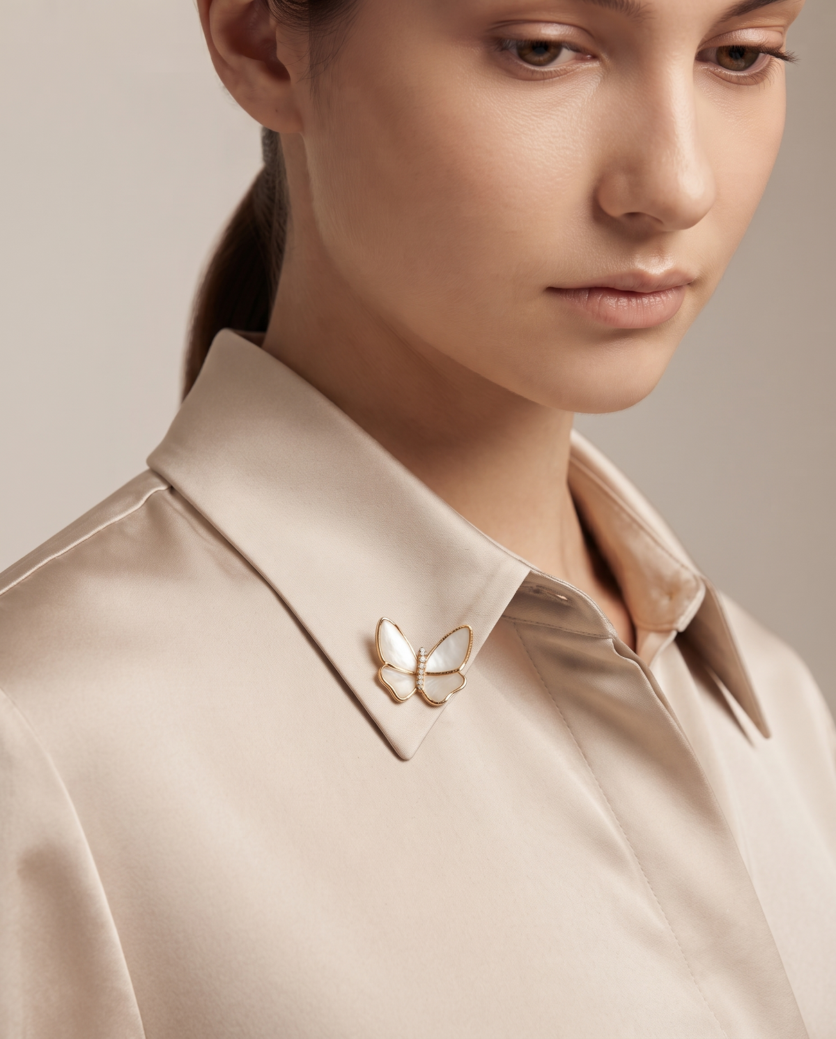 MINIATURE PEARL WING BROOCH