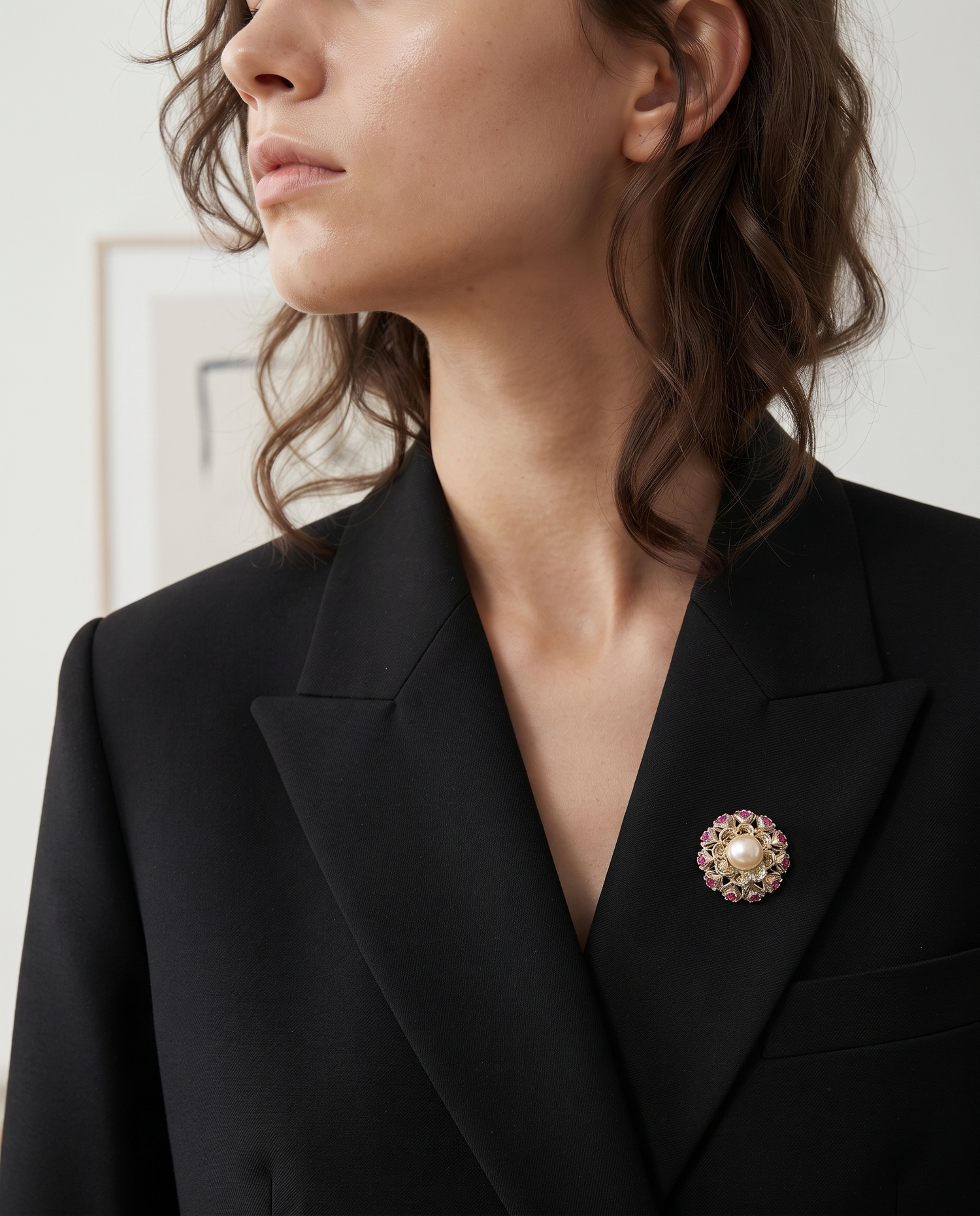 ROSETTE PEARL CLUSTER BROOCH
