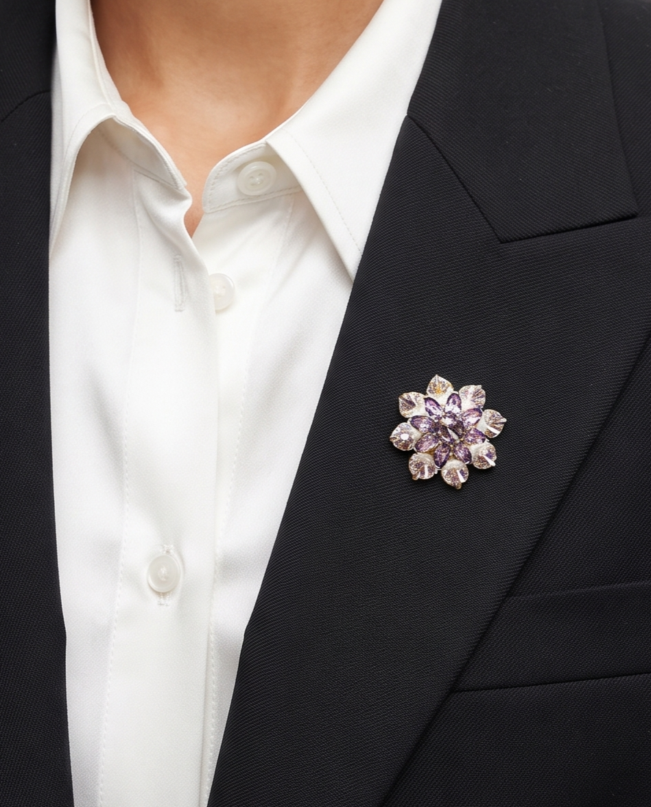 TWINKLE STARFLOWER BROOCH