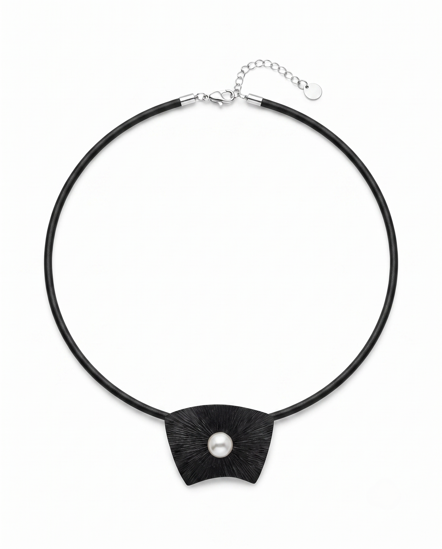 MIDNIGHT SCULPTED PEARL NECKLACE