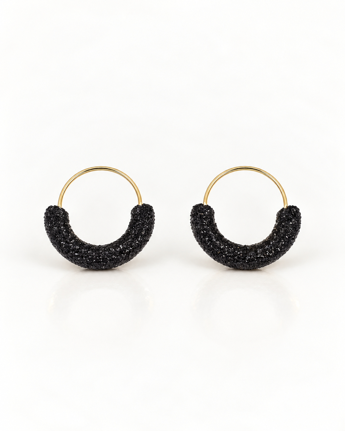 ONYX TEXTURED HOOP EARRING