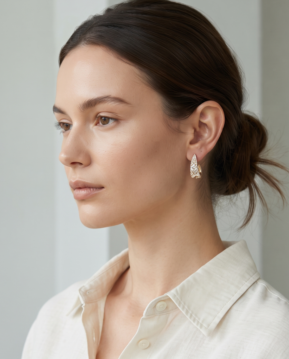 CRYSTAL PAVÉ OPEN HOOP EARRING