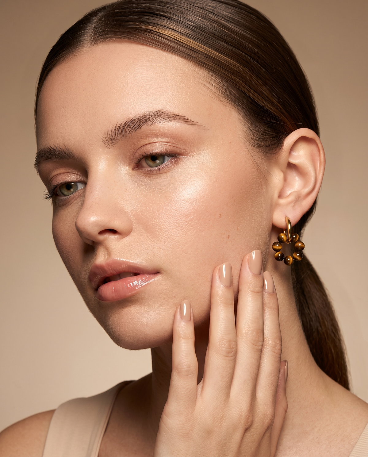 AMBER BEADED HOOP EARRINGS