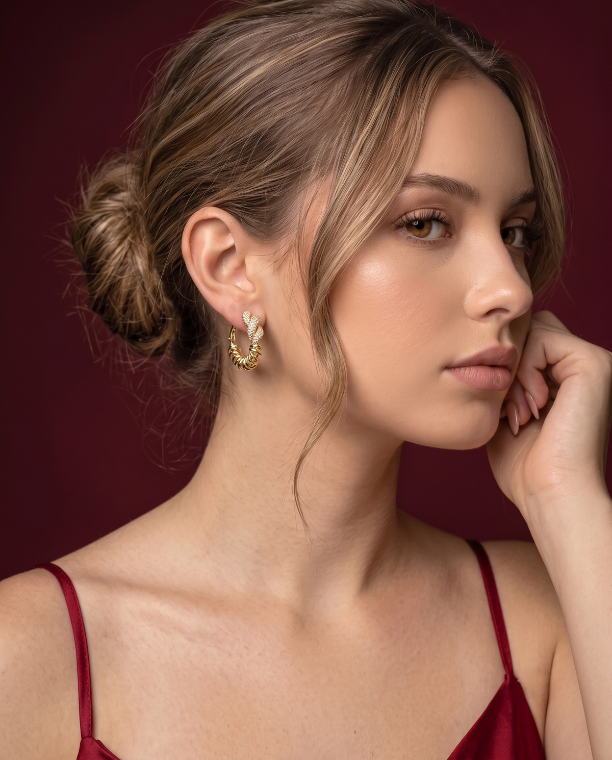 INTERWOVEN ORBIT MOTIF EARRING