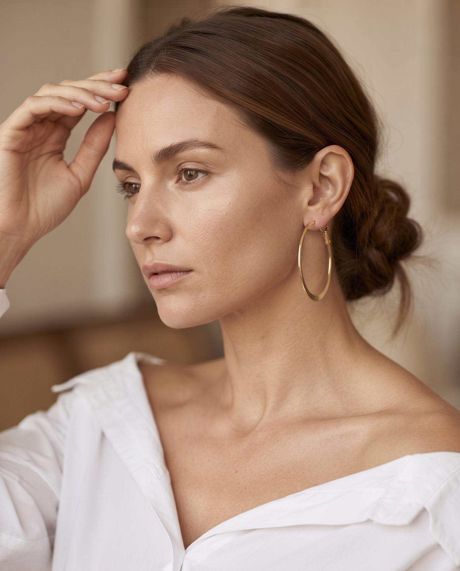 RADIANT ORBIT HOOP EARRING