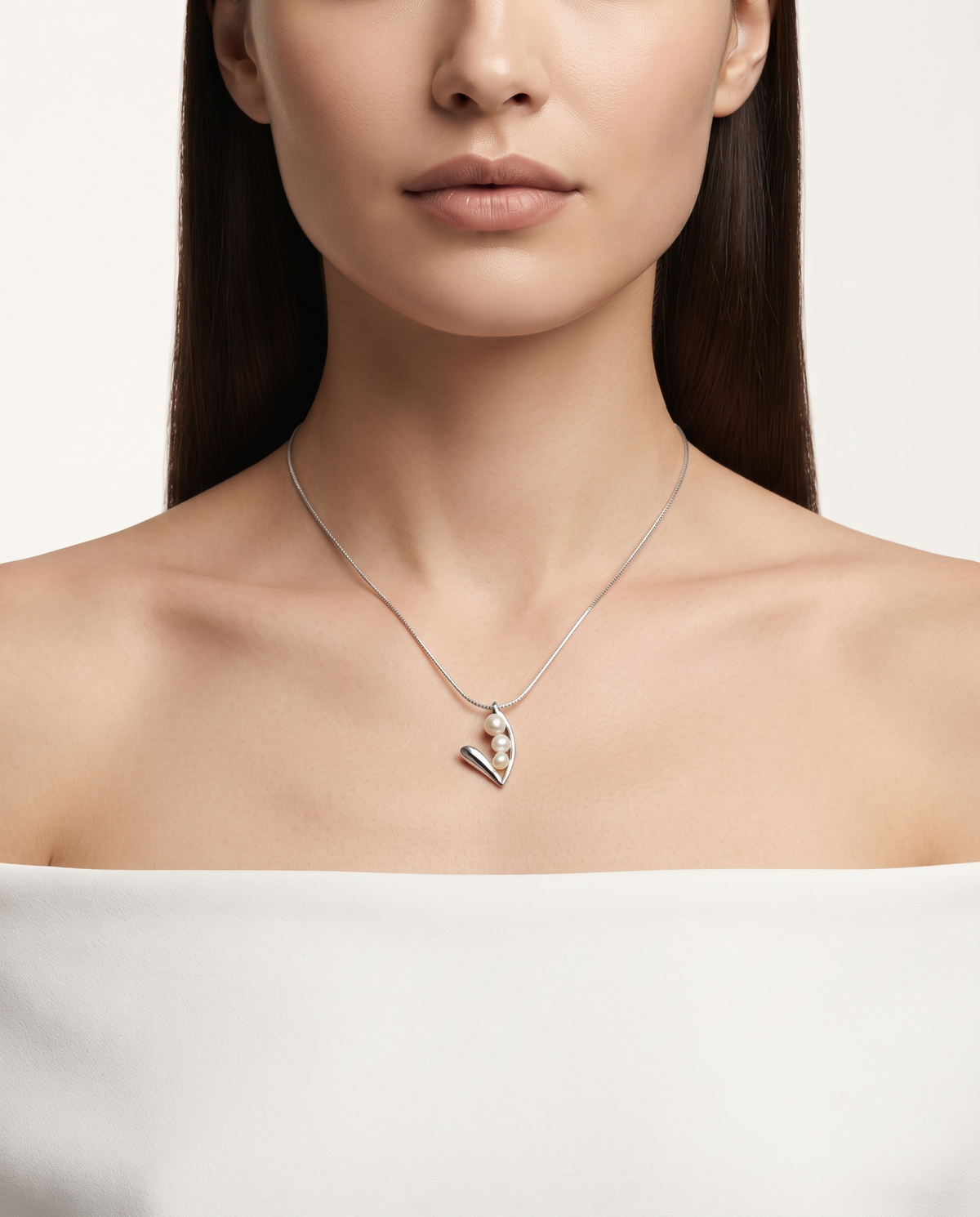 PEARL HEART DROP SILVER NECKLACE