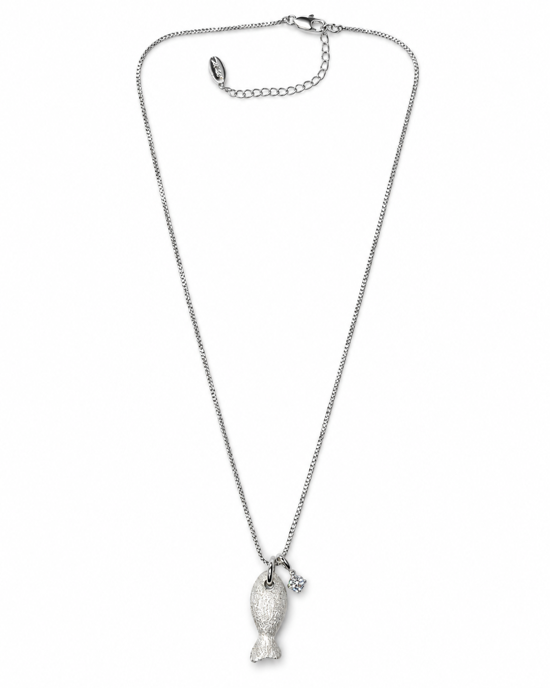 TEXTURED FISH CHARM NECKLACE