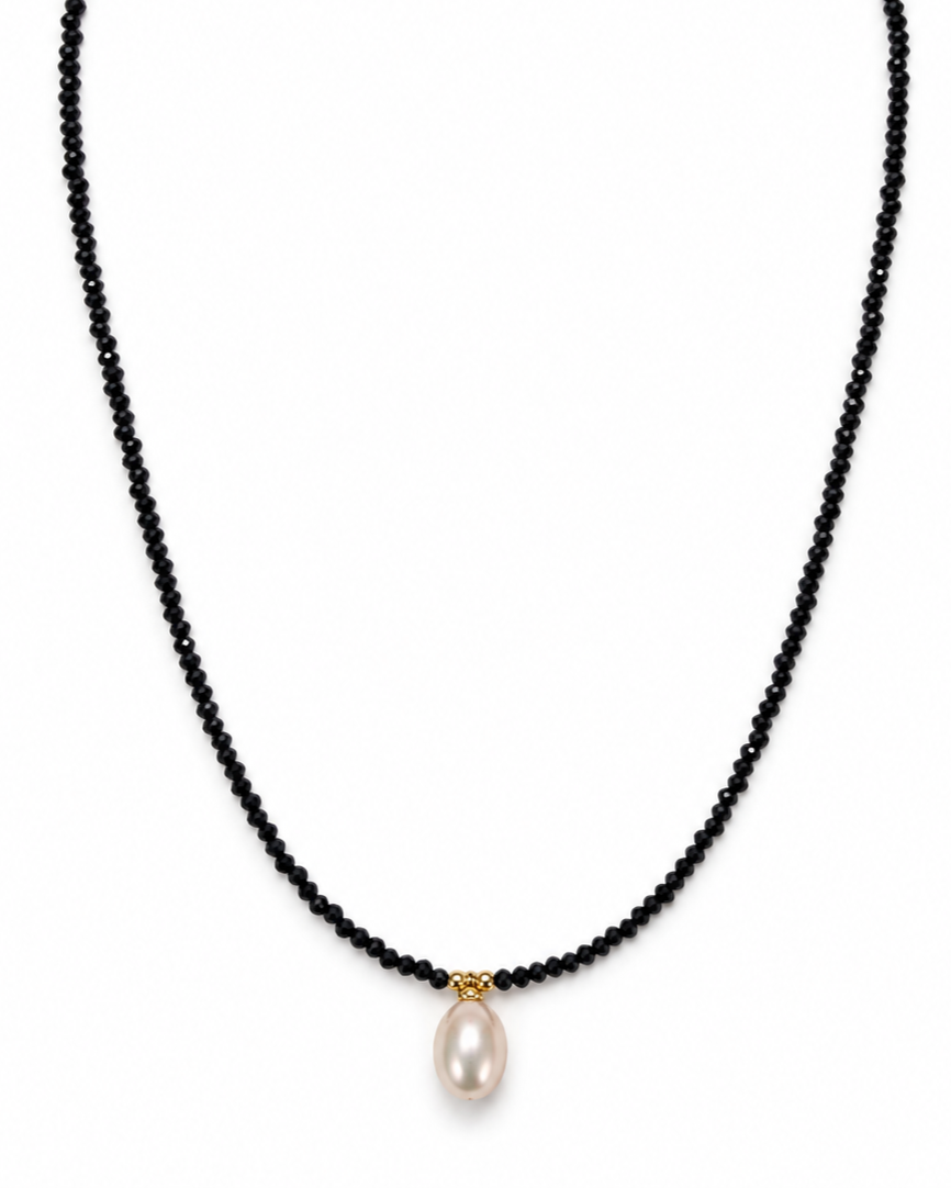 OVAL PEARL DROP NECKLACE