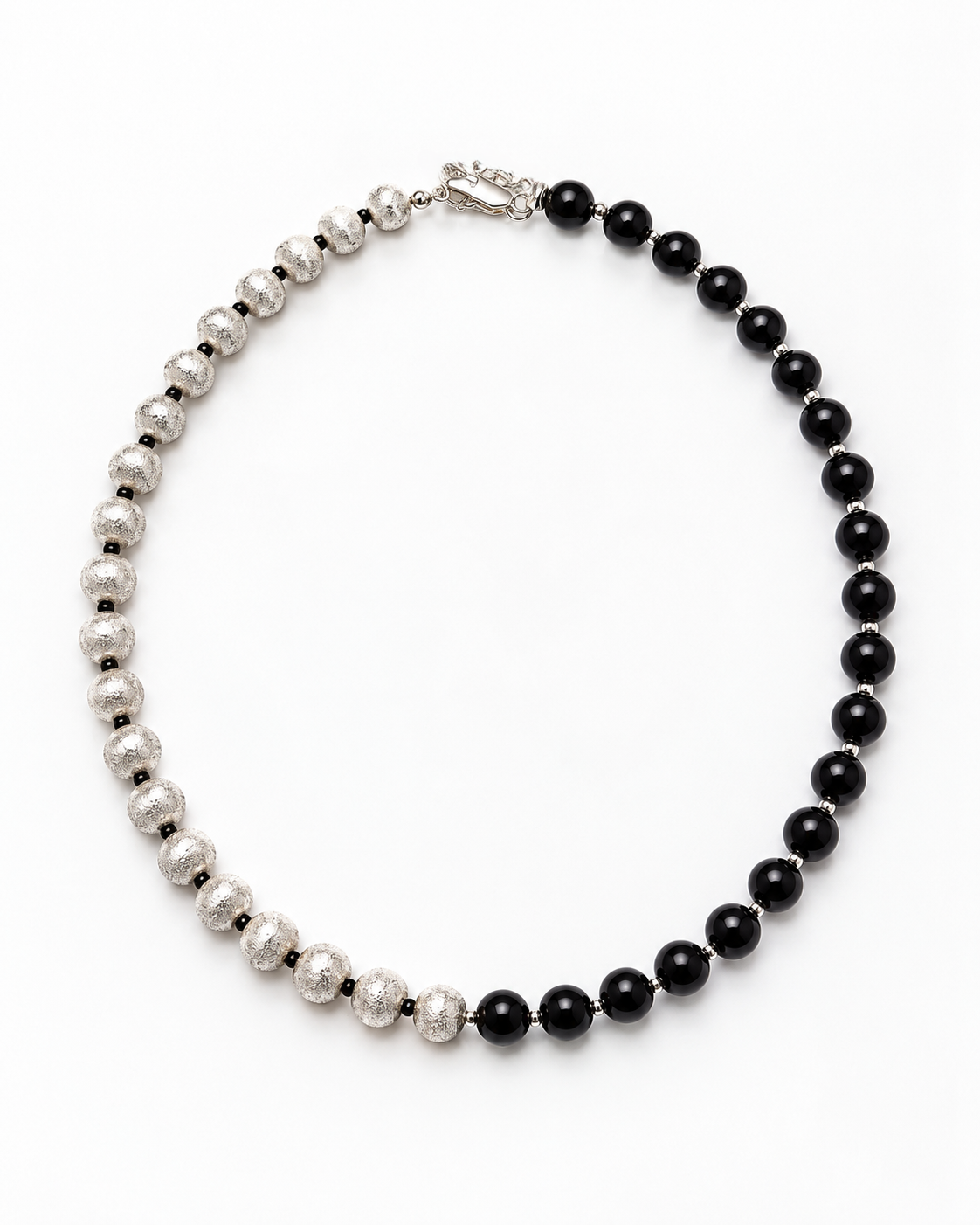ALTERNATING TEXTURE BEAD NECKLACE