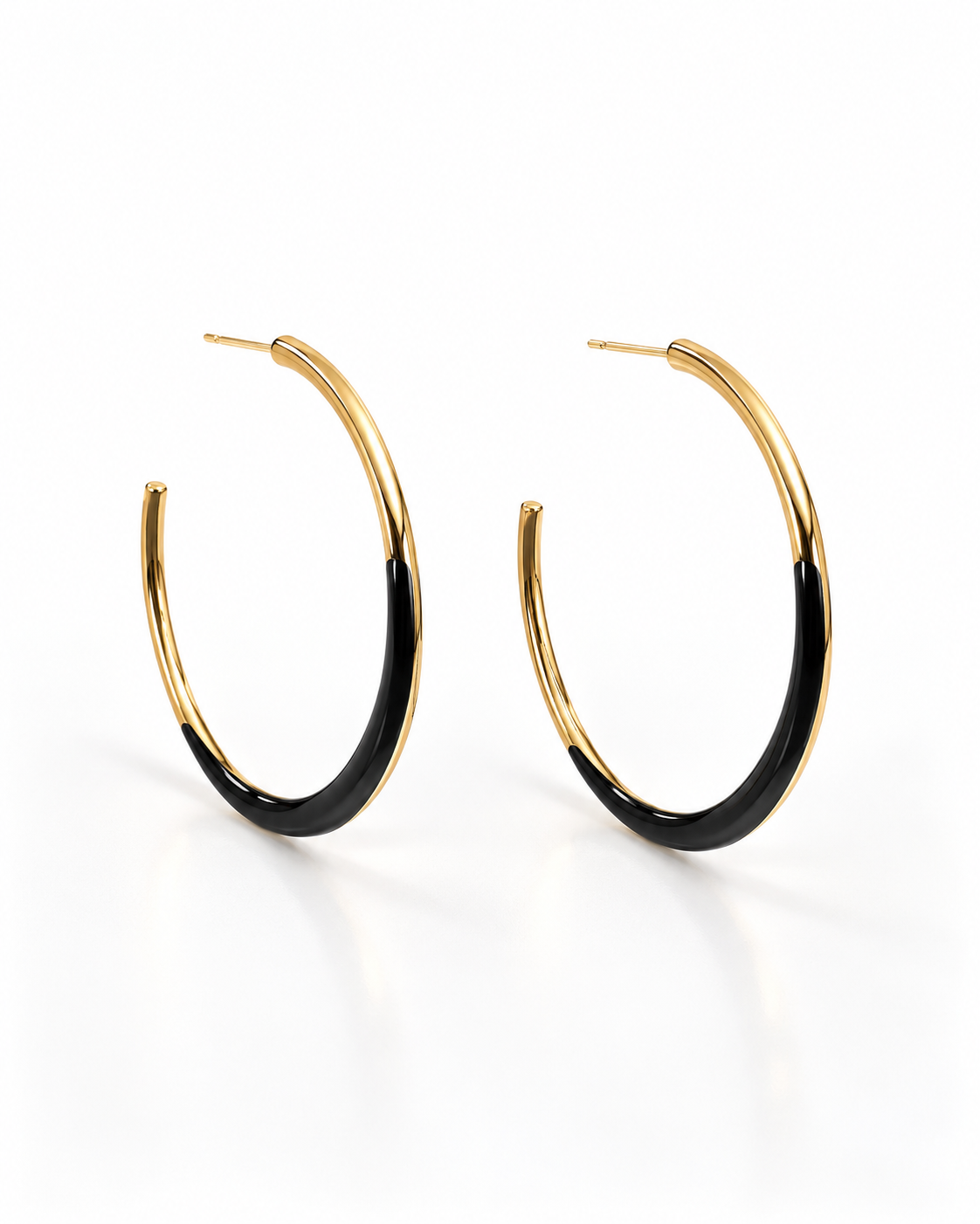 ELVIRA NOCTIS EARRING