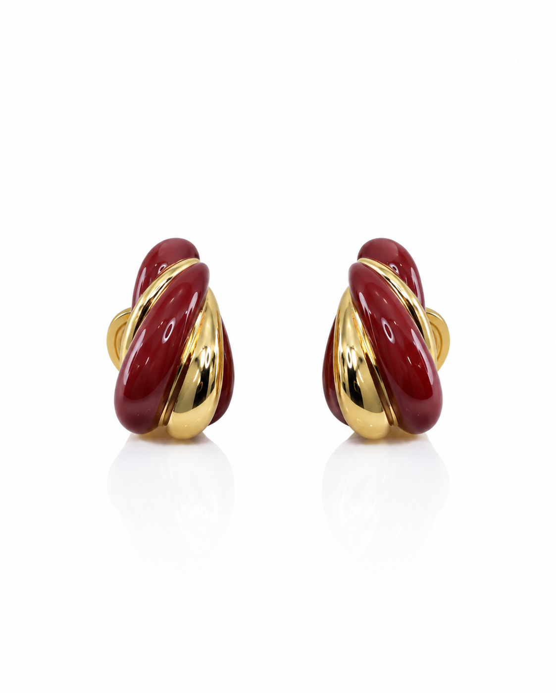 CRIMSON SCULPTED SWIRL EARRING