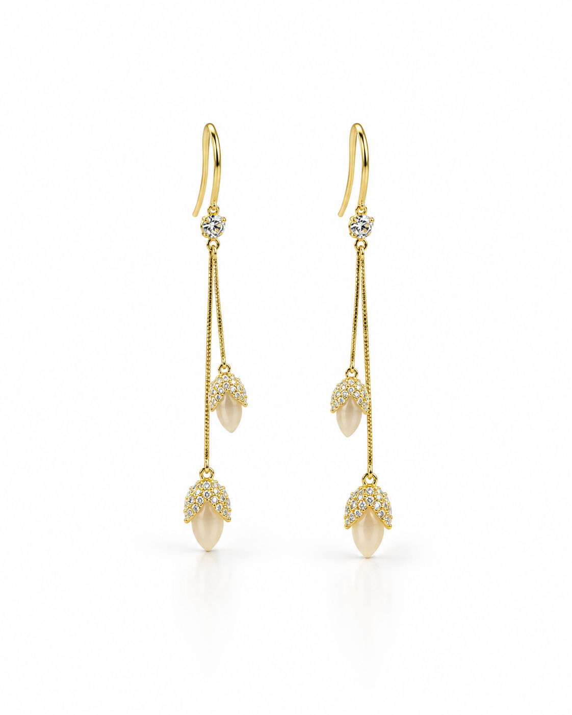 LUMINOUS PETAL CHAIN EARRING