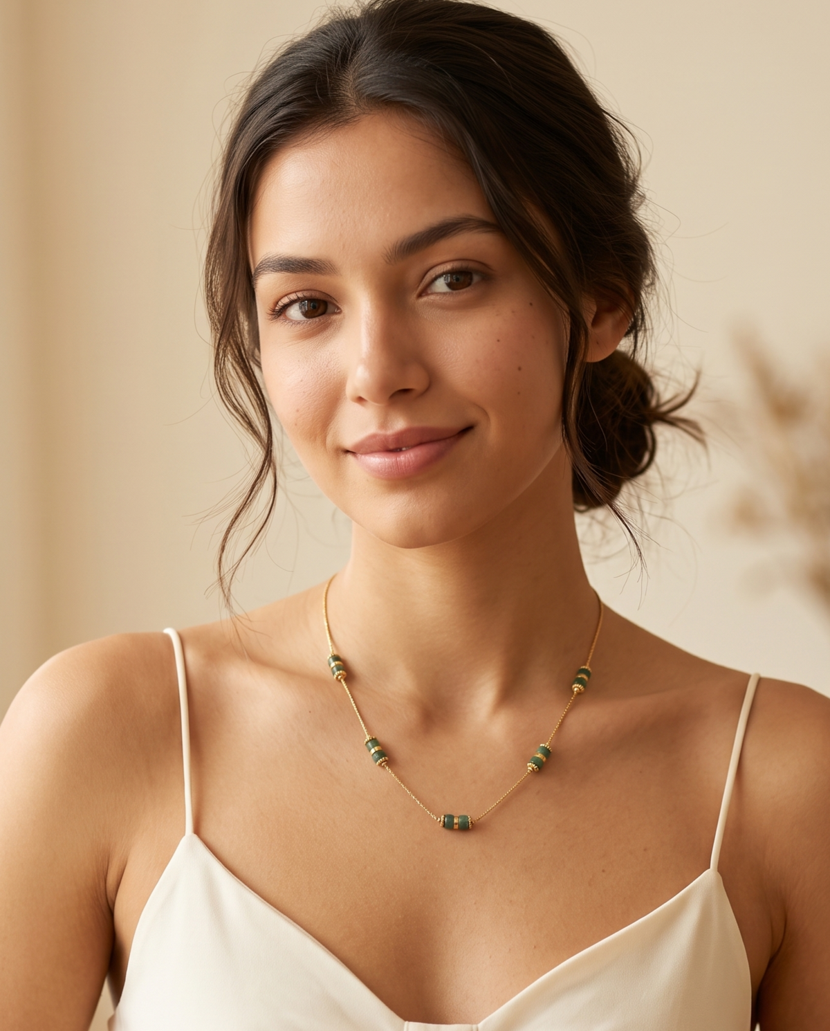 Moss Barrel Necklace