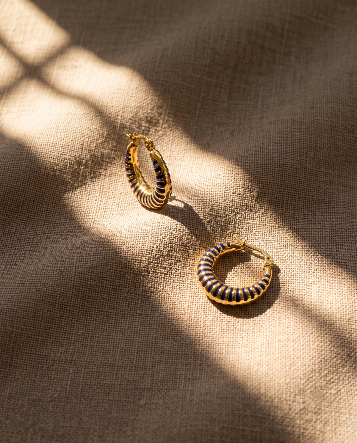 SAPPHIRE VELORA HOOPS