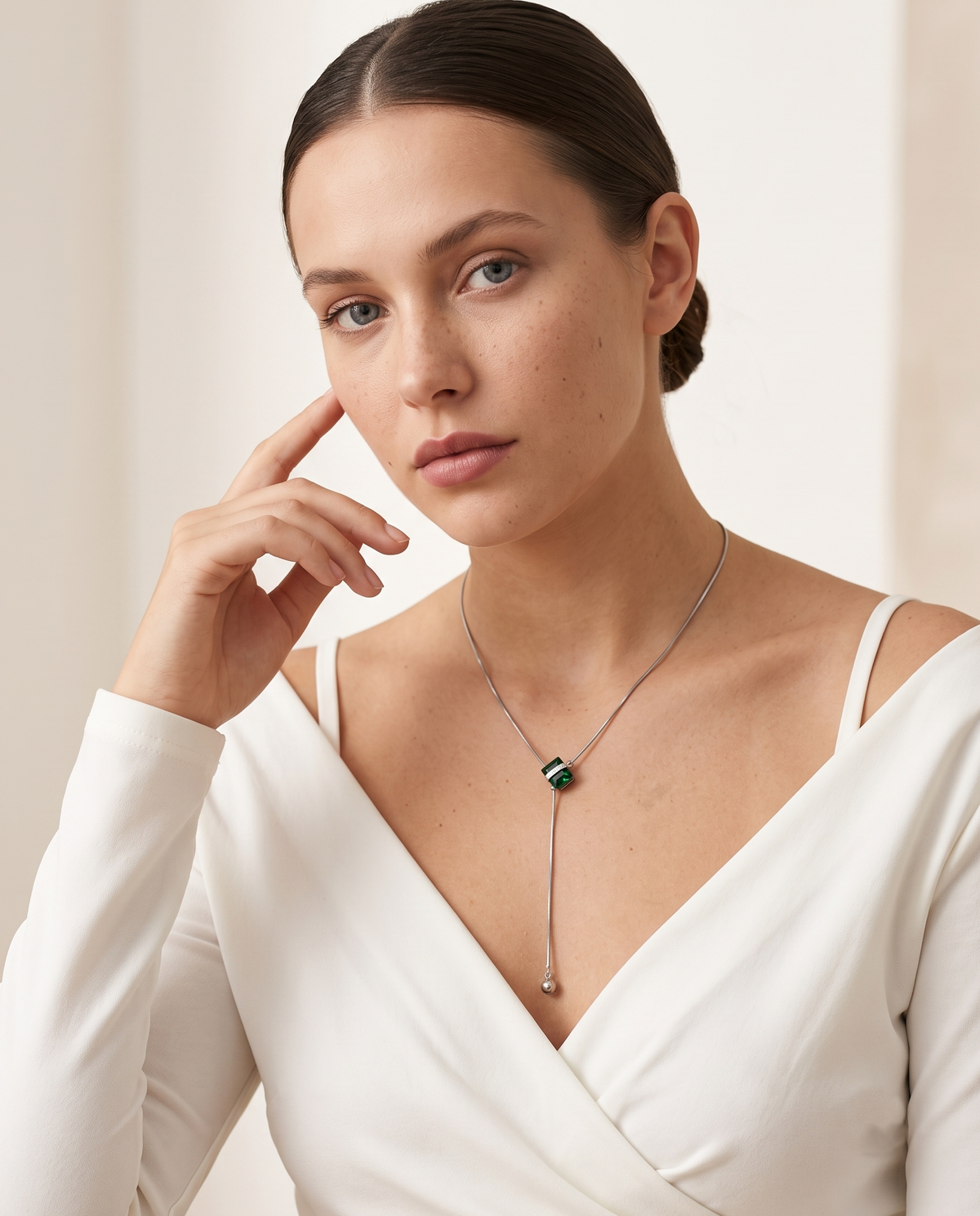 Emerald Lariat Necklace