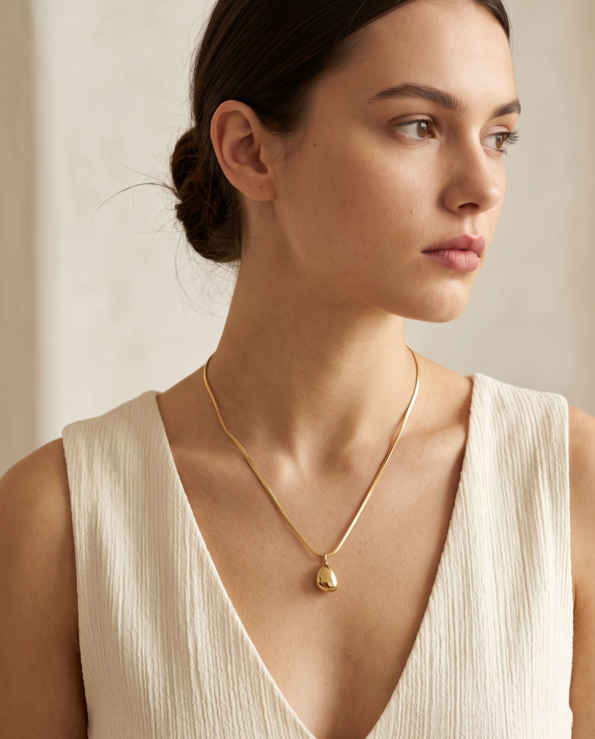 Sculpted Teardrop Necklace
