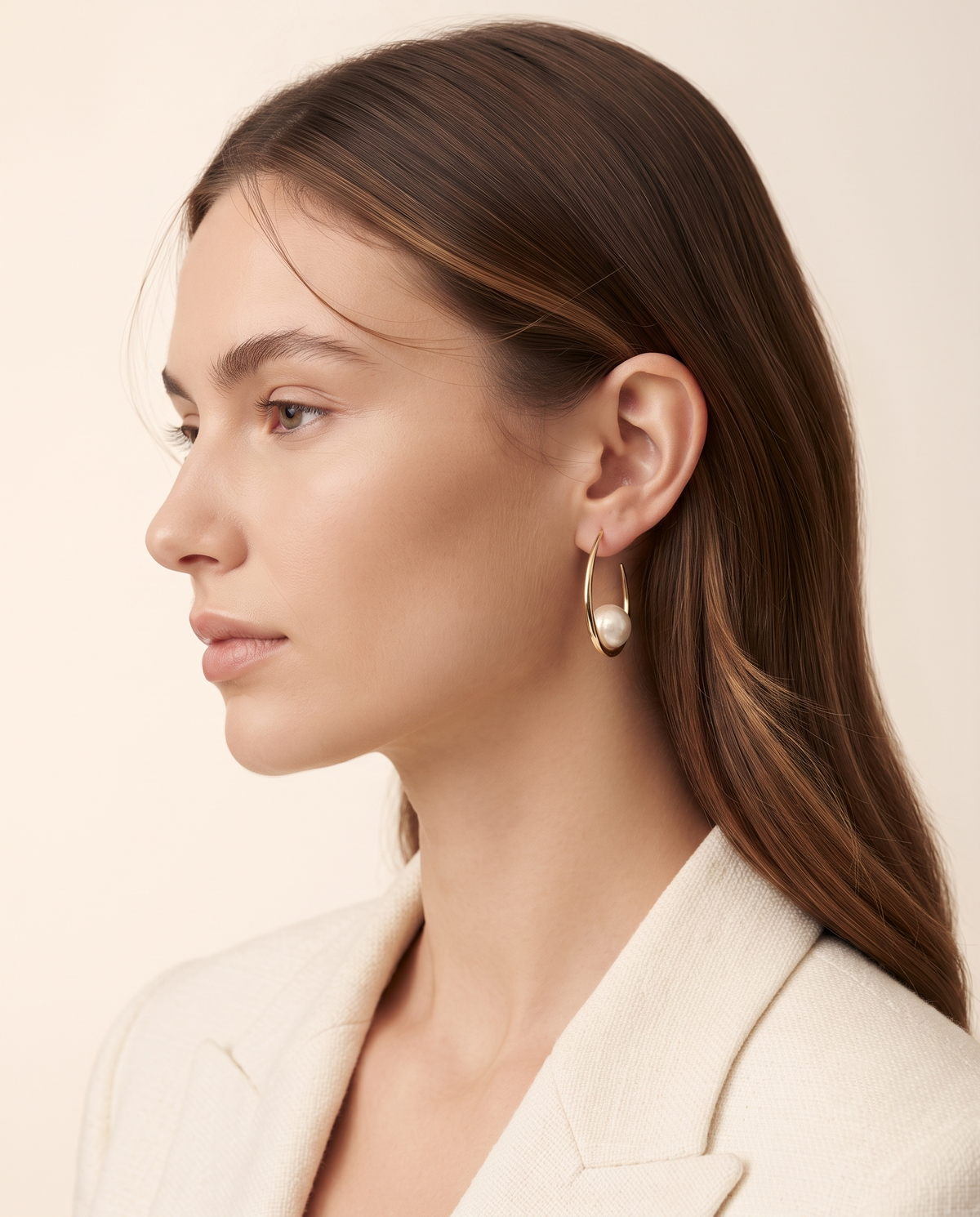 PEARL CURVE DROP EARRING