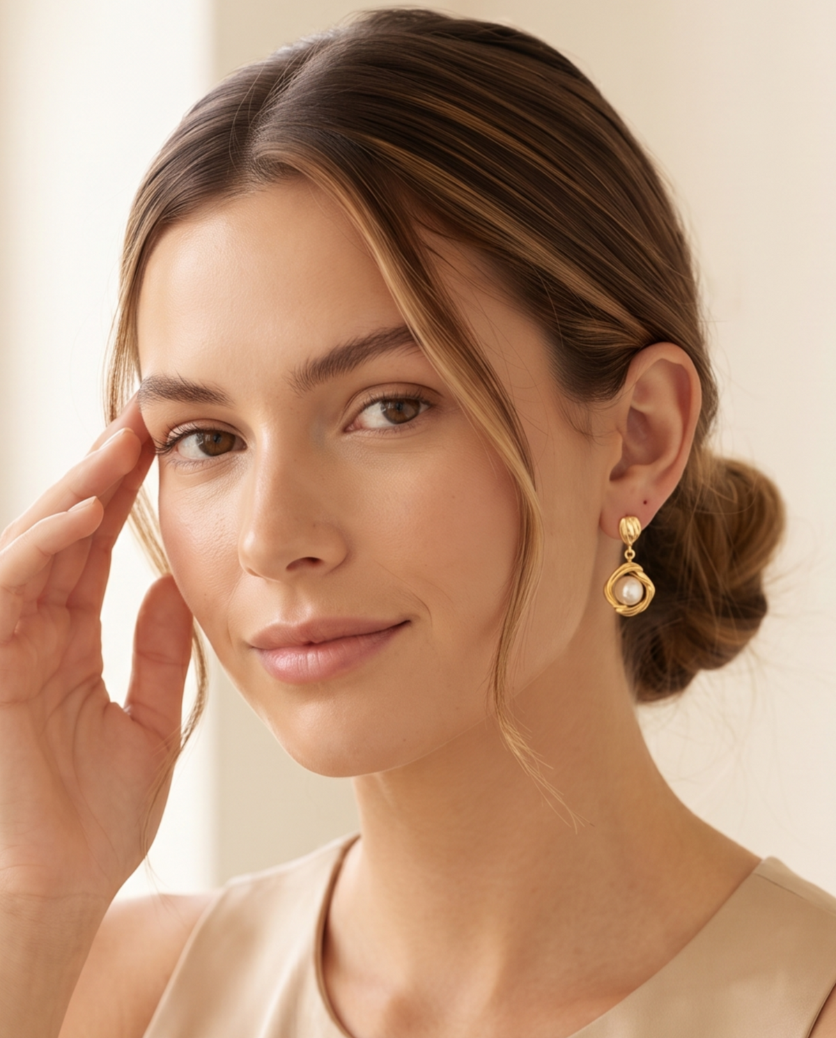 PEARL ORBIT DROP EARRING