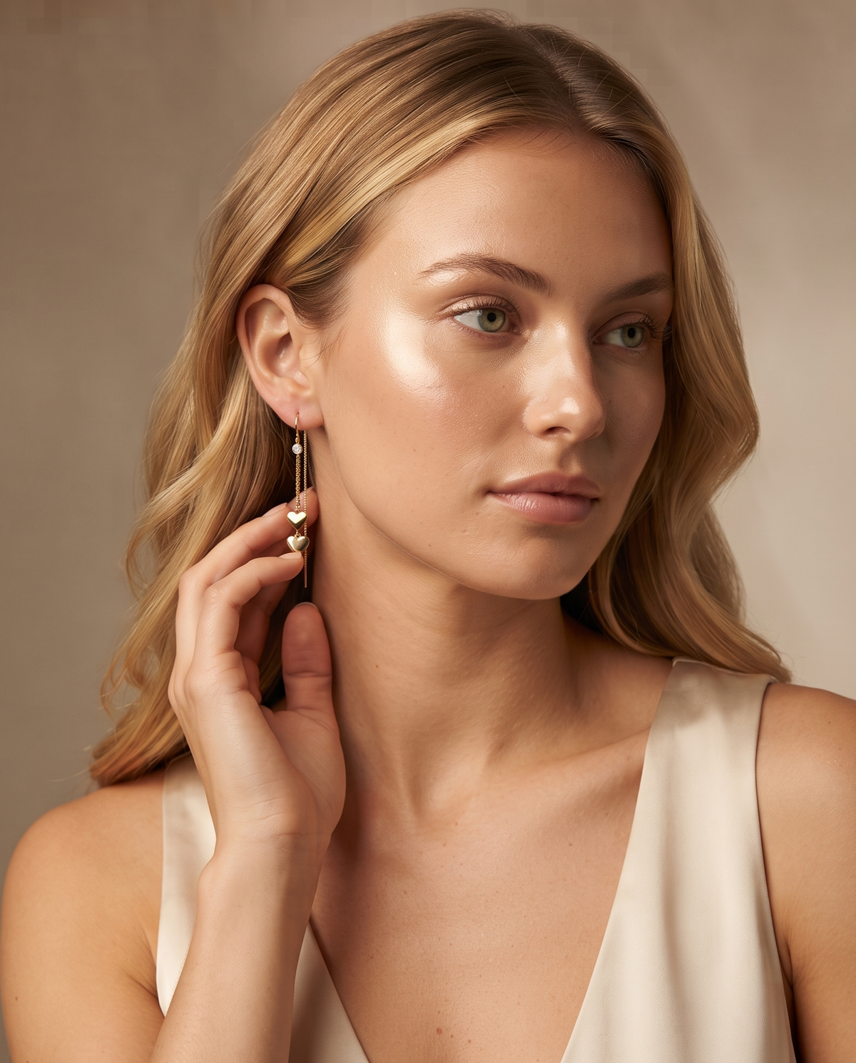 DOUBLE HEART CHAIN EARRING