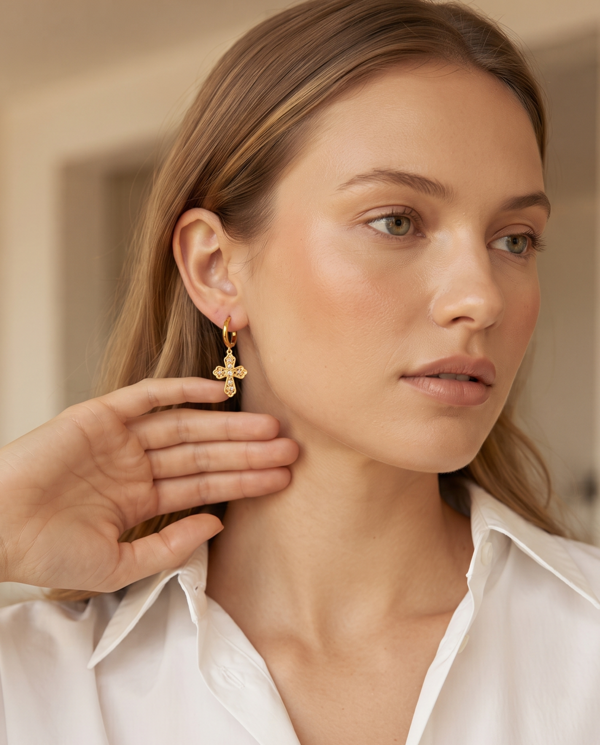 PAVÉ CROSS HOOP EARRING