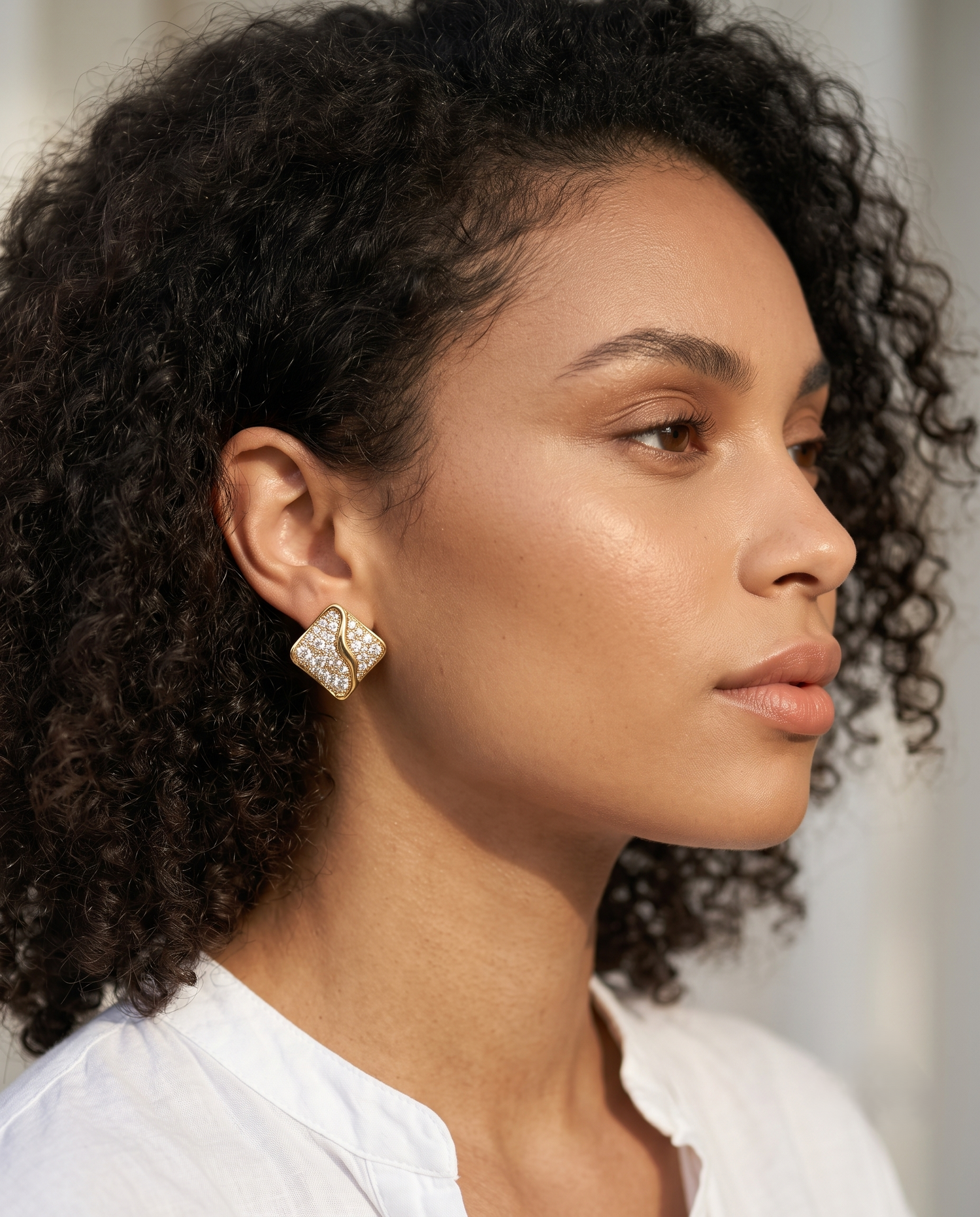 RADIANT MOSAIC CURVE EARRING