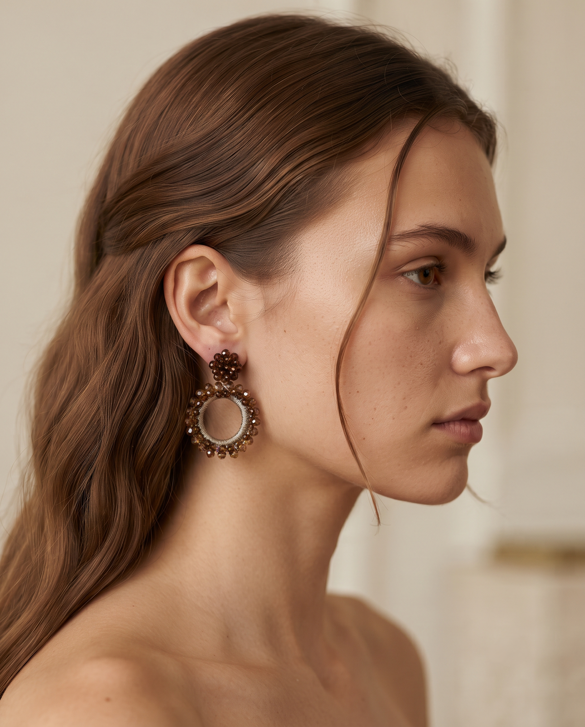 AMBER BEADED FLOWER CIRCLE DROP EARRING