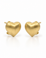 GOLD RIBBED HEART STUD EARRING