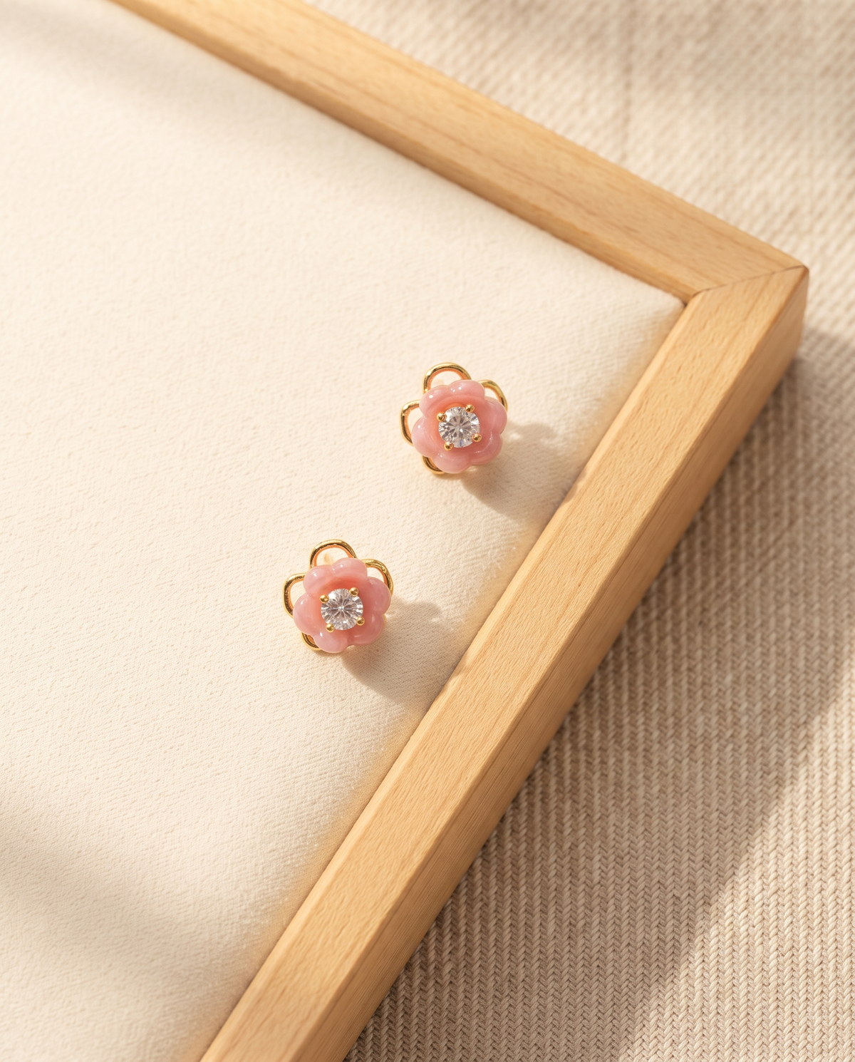 PINK BLOOM CRYSTAL STUD EARRING