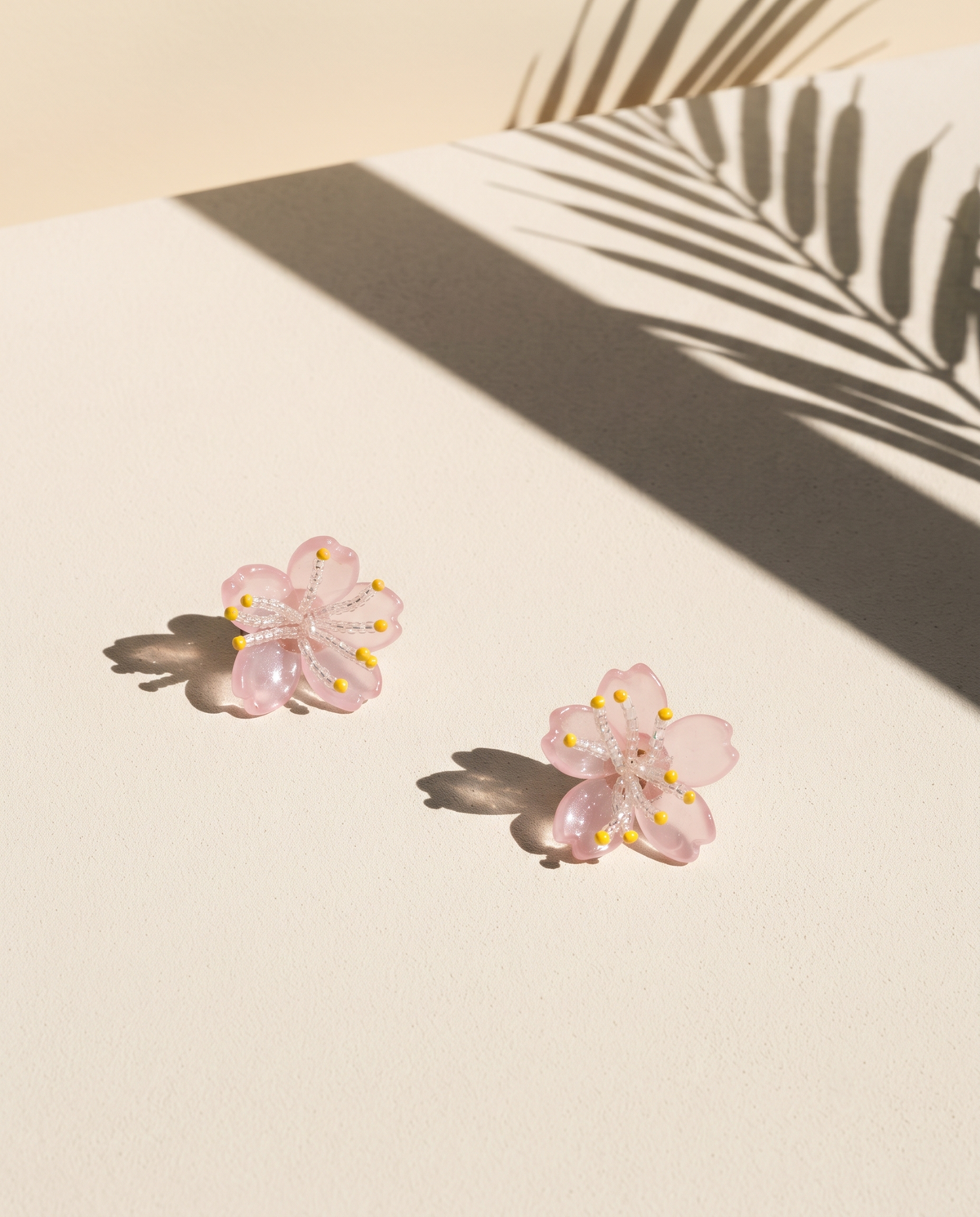 PINK BLOSSOM GLASS CRYSTAL STUD EARRING