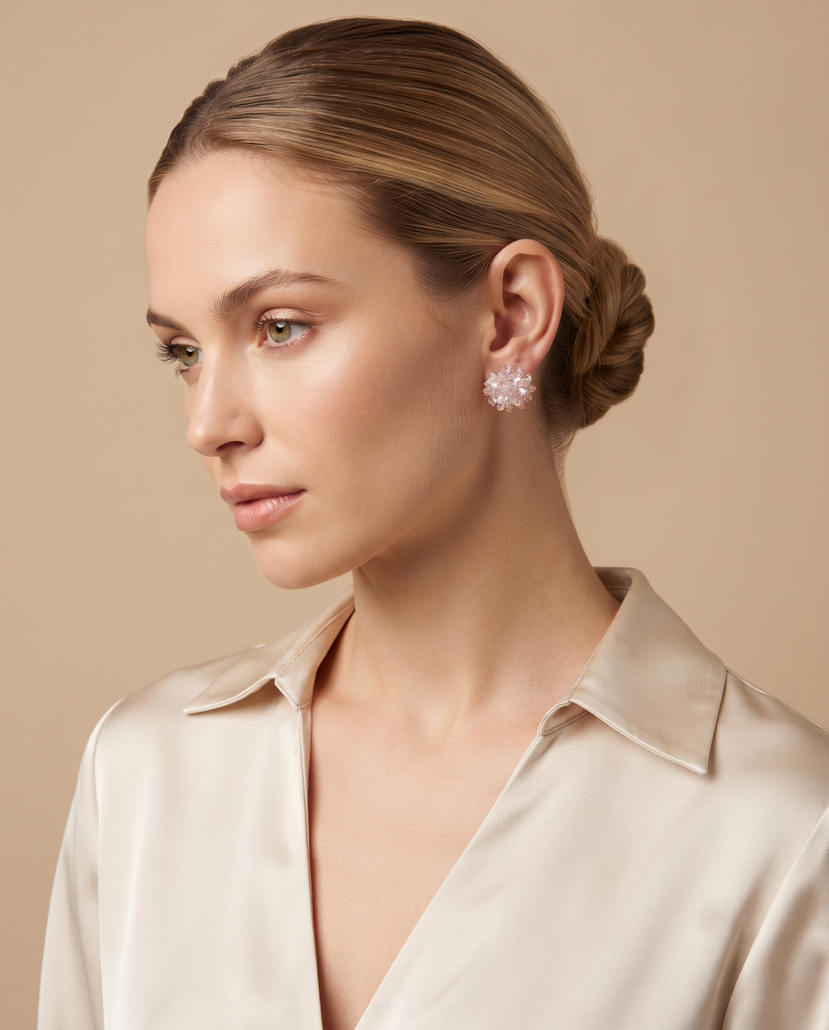 BLUSH PINK CRYSTAL BEAD CLUSTER STUD EARRING