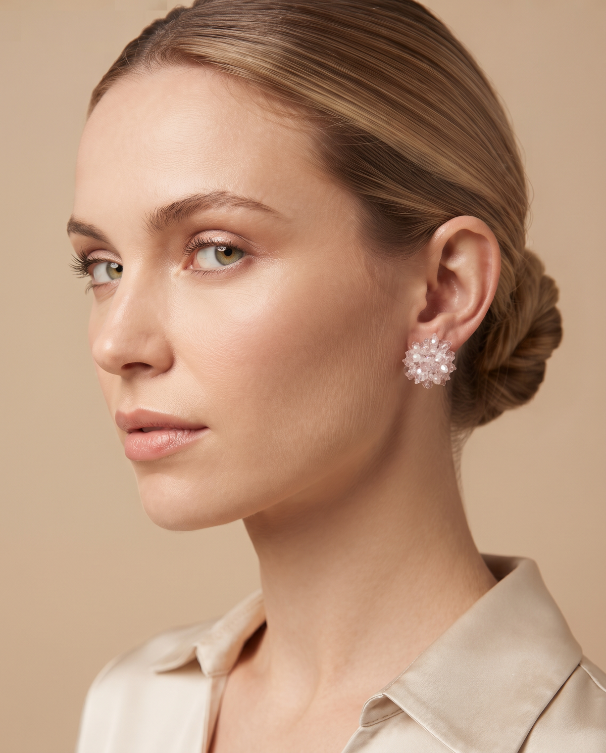 BLUSH PINK CRYSTAL BEAD CLUSTER STUD EARRING