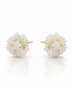 WHITE FLOWER PEARL CLUSTER STUD EARRING