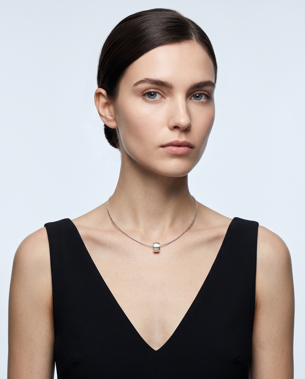Silver Faceted Chain Barrel Bead Necklace – view 2